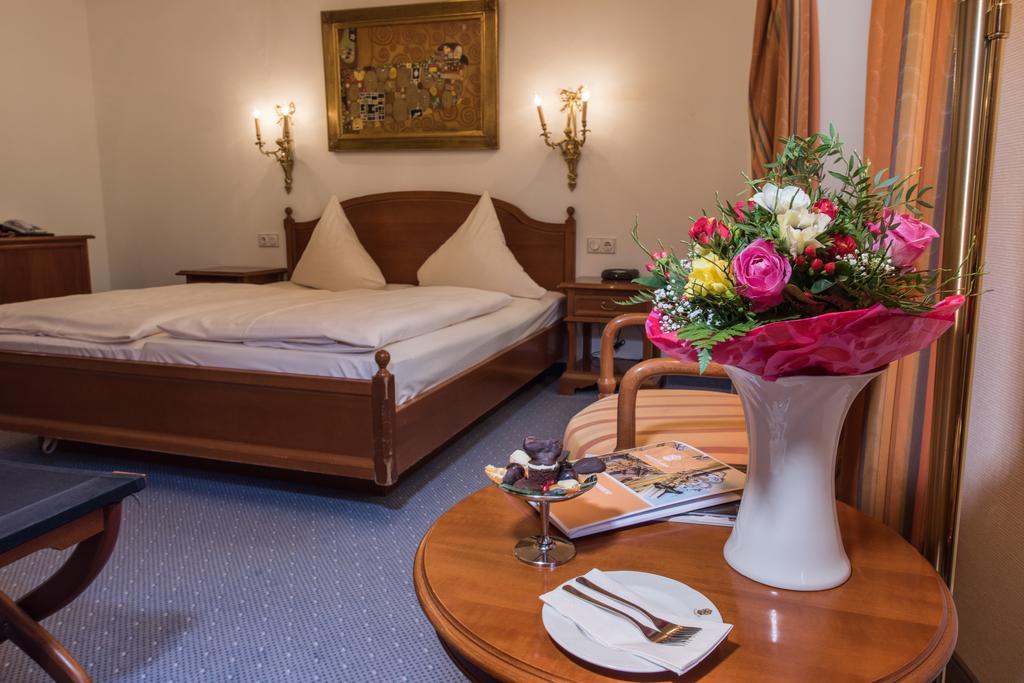 Hotel Goldener Loewe Meißen Eksteriør bilde