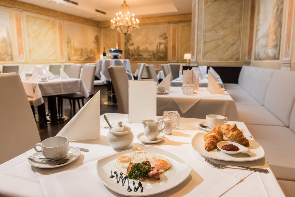 Hotel Goldener Loewe Meißen Eksteriør bilde